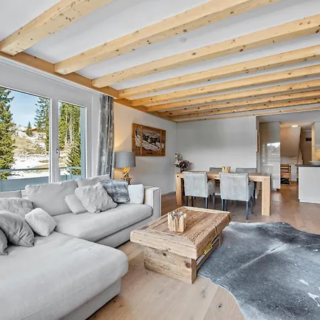 Rothornblick 65 By * 阿罗萨